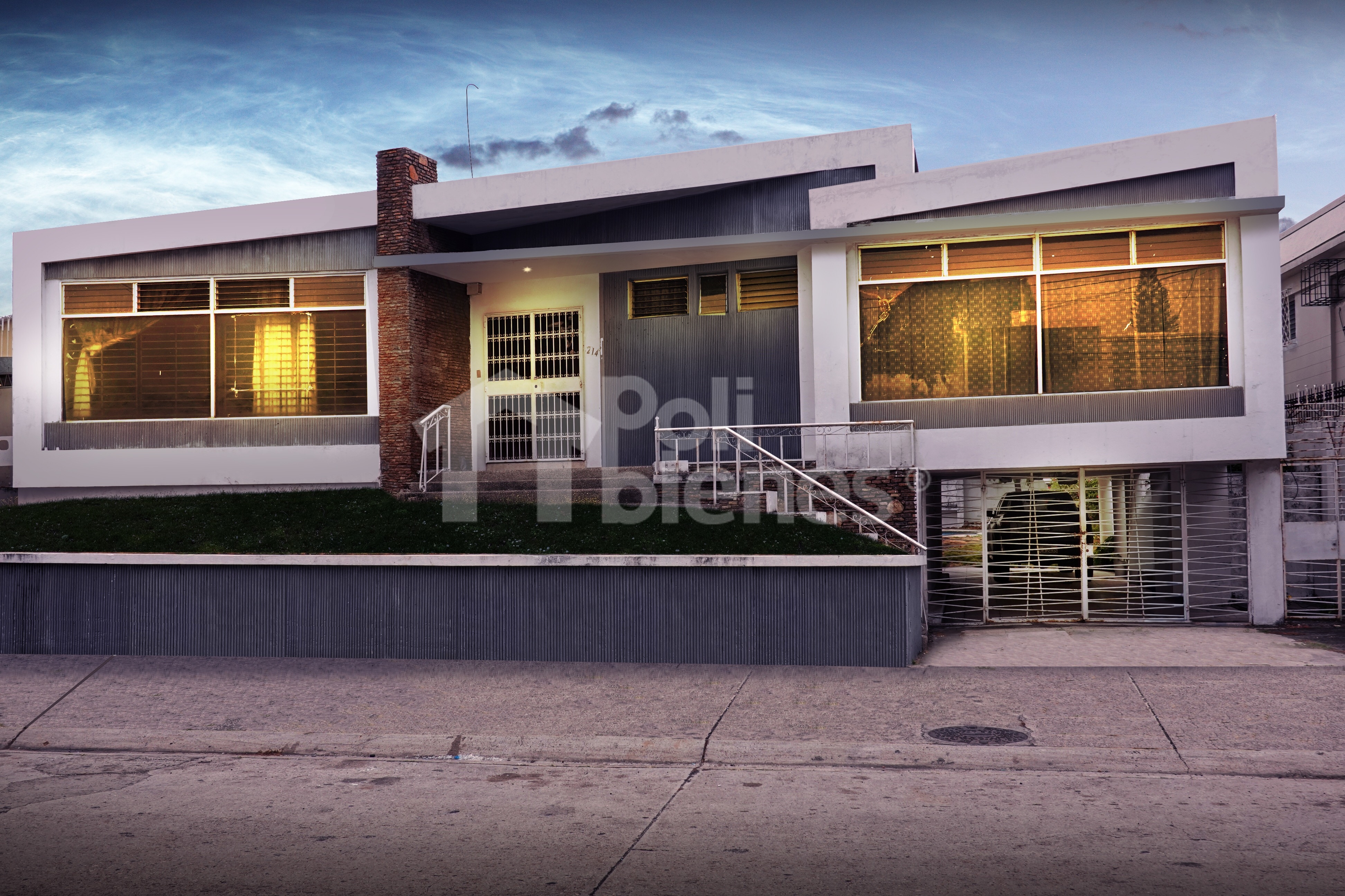 Vendo Casa en lomas de Urdesa